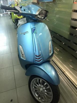 Bán xe vespa hỗ trợ trả góp toàn quốc giá rẽ.