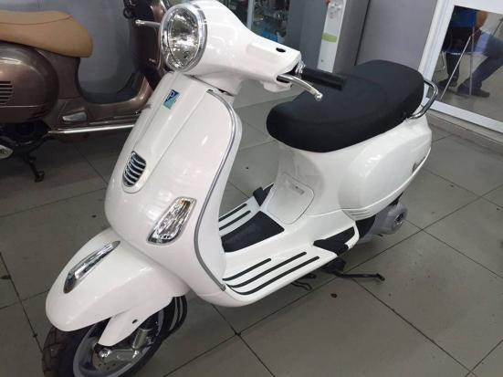 Bán xe vespa hỗ trợ trả góp toàn quốc giá rẽ.