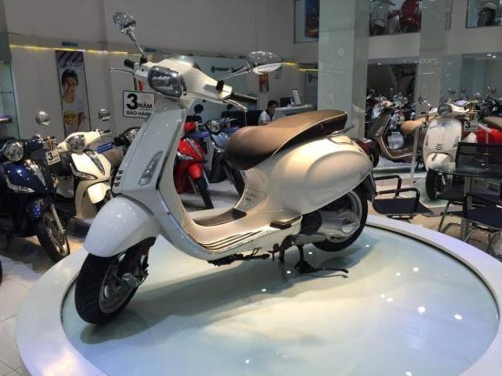 Trả góp Vespa Nguyễn Thị Thập