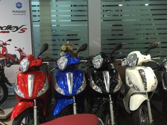 Gía xe VESPA SPRINT tại Củ Chi