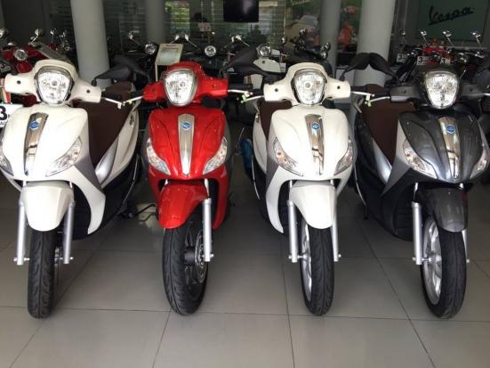 Bán xe vespa sprint 3v ie 2016 ở quận tân bình