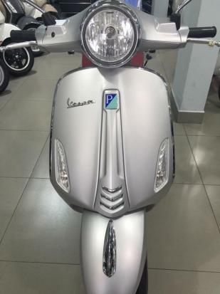 Bán xe vespa sprint 3v ie 2016 ở quận tân bình