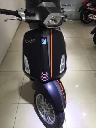 Giá xe Vespa Sprint ABS tại quận 1