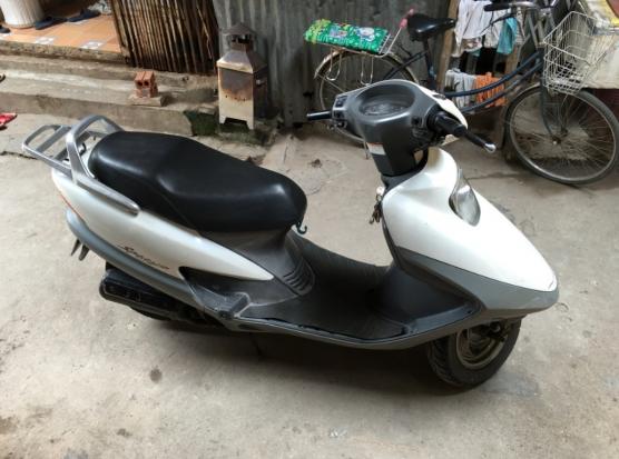 Honda Spasy 125 nhật trắng