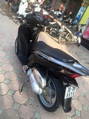 Bán Honda SHi 125 màu đen đời 2010