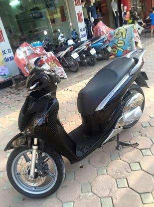 Bán Honda SHi 125 màu đen đời 2010