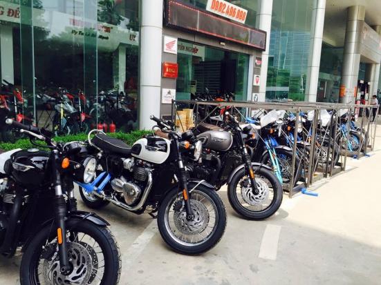 23,xxx $ - Triumph T120-T120 Black 2017!!!