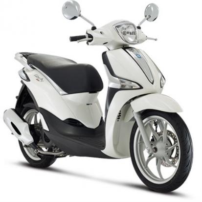 Xe Vespa trả góp tại Bình Dương