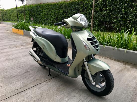 Ps 150i cuối 2007 xe zin 100% chưa sơn tút 20.000 km