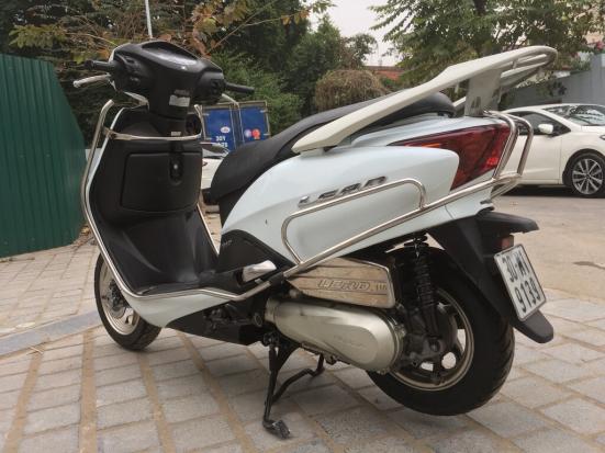 Bán nhanh Honda Lead 110 Fi màu trắng đăng ký cuối 2011