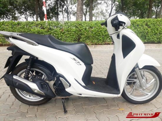 Bán xe Honda SH 150i CBS 2018, xe mới, bao ra tên