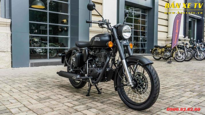 Royal Enfield Classic Stealth Black