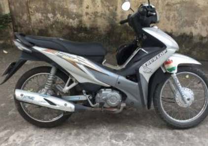 Cần bán xe Honda Wave 110 màu bạc