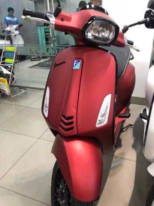 Mua Vespa Sprint 2018, hot hot, trả góp 0%