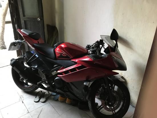 Yamaha YZF R15 2012 v2