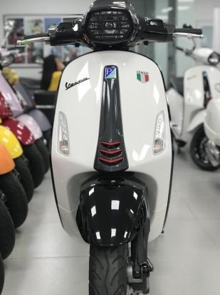 Trả góp xe Vespa chính hãng toàn quốc