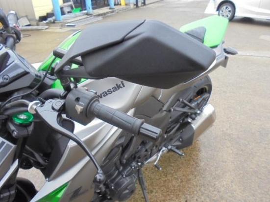 Xe kawasaki z1000 2016 màu xám