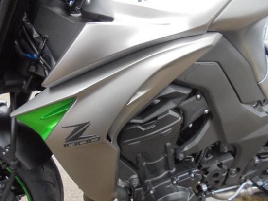 Xe kawasaki z1000 2016 màu xám