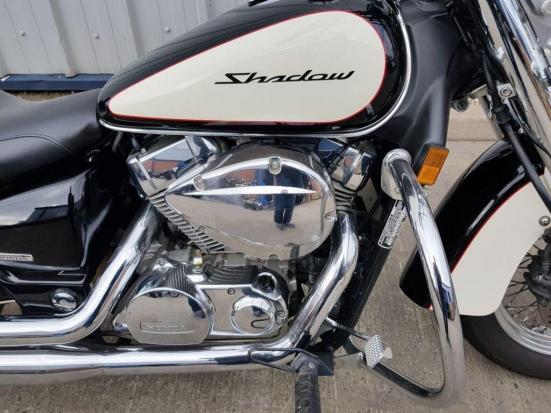 Tài cần bán Honda Shadow Phantom 750 đời 2015