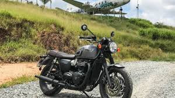 Triumph Bonneville T120 đẹp