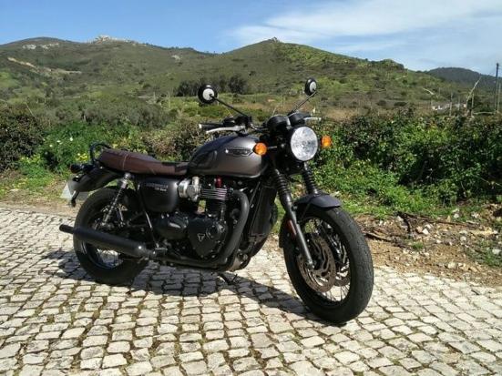 Triumph Bonneville T120 đẹp