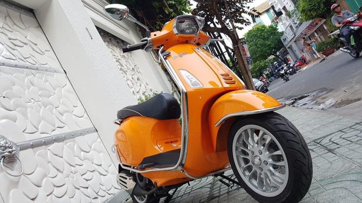 Bán gấp Vespa Sprint iGet ABS 2017 về quê ăn tết