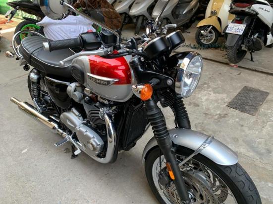 Triumph-T120-ABS đời 2016 nguyên bản đẹp