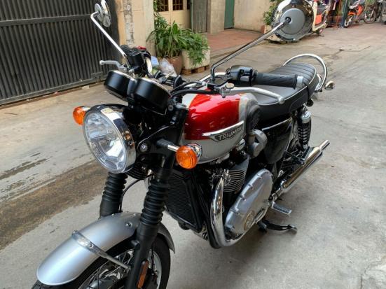 Triumph-T120-ABS đời 2016 nguyên bản đẹp