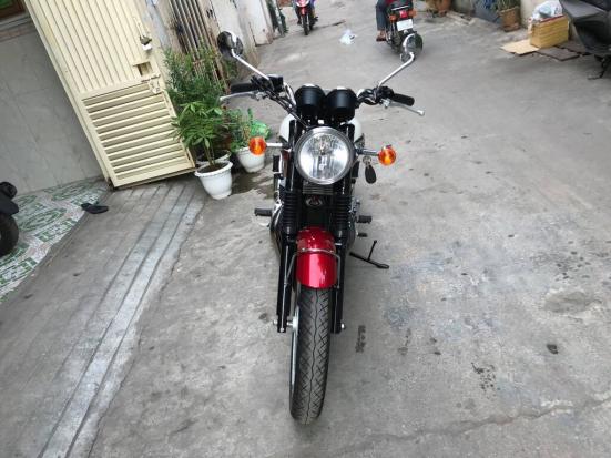 Triumph-T-100 đời 2012