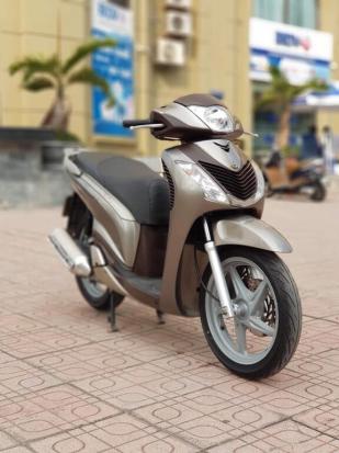 SH 125i nhập khẩu đời 2011 màu sâm panh - 118tr