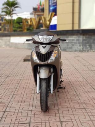 SH 125i nhập khẩu đời 2011 màu sâm panh - 118tr