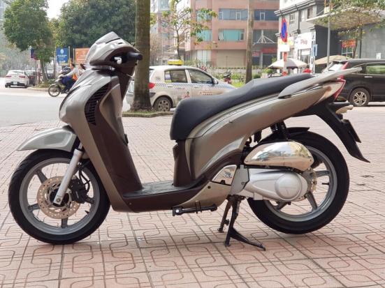 SH 125i nhập khẩu đời 2011 màu sâm panh - 118tr