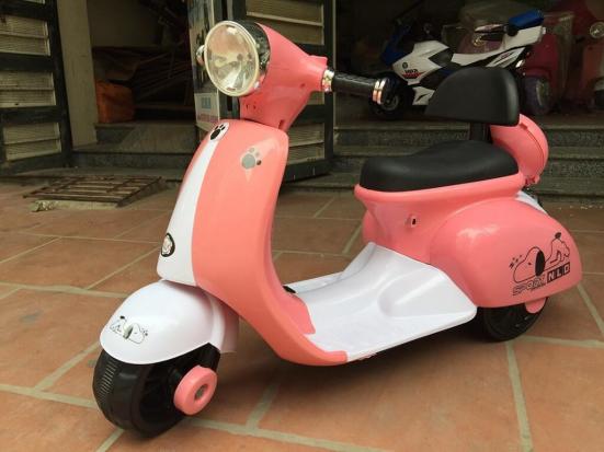 Xe máy điện Vespa cho bé gái sang chảnh giá rẻ