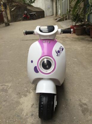 Xe máy điện cho bé gái Vespa LWD-2017 màu tím đẹp