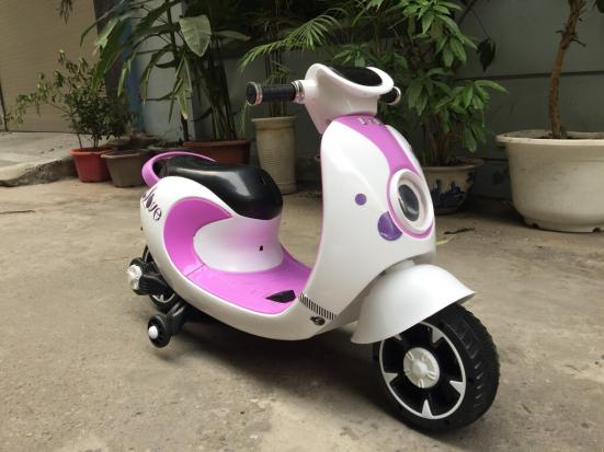 Xe máy điện cho bé gái Vespa LWD-2017 màu tím đẹp