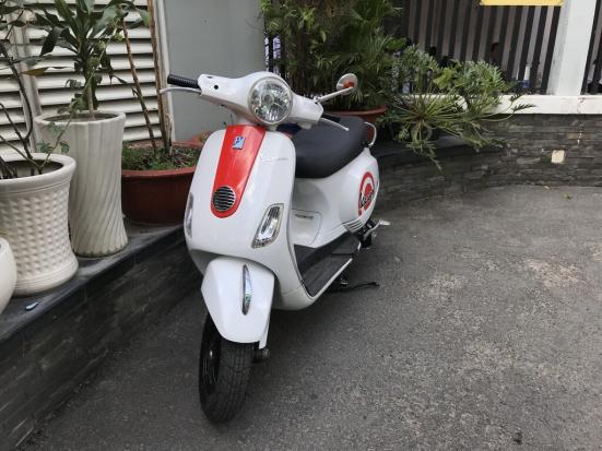 Piaggio Vespa LX 125 màu trắng chính chủ 1 đời 16 triệu