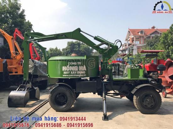 Máy trộn bê tông tự cấp liệu cỡ nhỏ Hồng Hà 