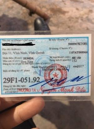 SH Fom Nhập 150i cuối 2011 màu đen (bọc trắng) xe nhà