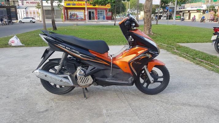 Bán Honda Airblade 2015 BSTP đen cam