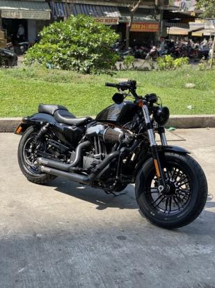 Cần bán Harley Davidson Sportster 883 Iron nguyên bản