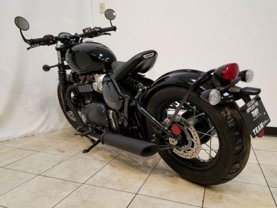 Bán Triumph BOBBER black Nguyên Bản đẹp