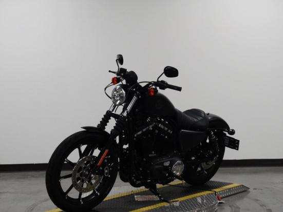 Bán Harley-Davidson Sportster Iron 883 XL883N Data 2019