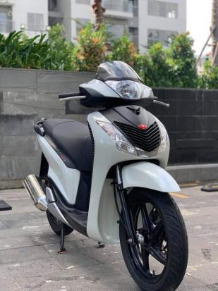 Cần thanh lý honda Sh150i xe 2012 giá 45 triệu bao gồm hồ sơ chính chủ