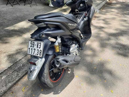 Yamaha NVX 155 ABS đen