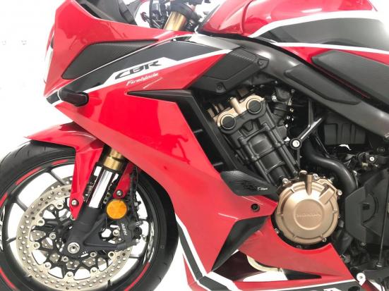 Cần bán CbR650R BSSG 2019 Odo 6k vỏ còn chỉ đỏ 