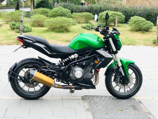 Cần bán Benelli Bn302 Date cuối 2018 