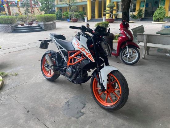 Bán KTM Duke 390