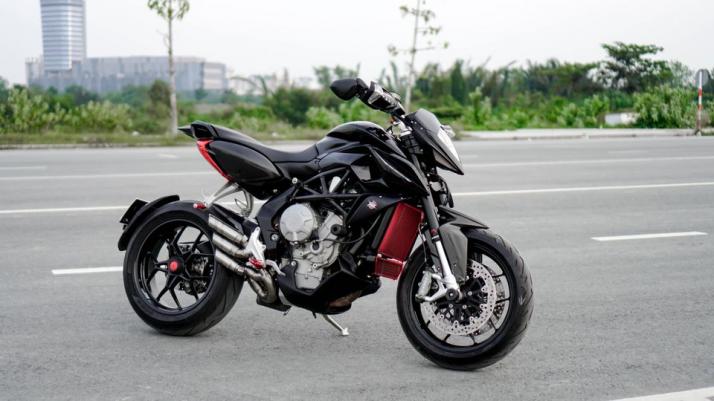 Bán MV Agusta Rivale 2016 odo 17k BSSG