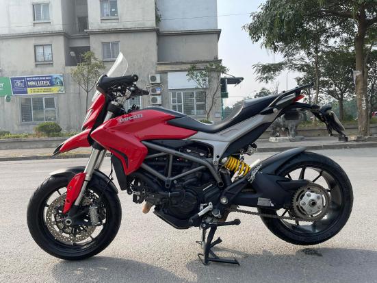 Cần bán Ducati Hypertrada 821 2016