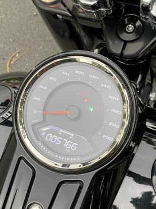 Bán xe Harley Fatboy 114 dk lần đầu 2019, độ bagger Batman.